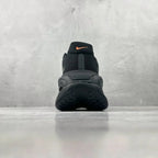 Nike Vomero Premium — Preto/Laranja