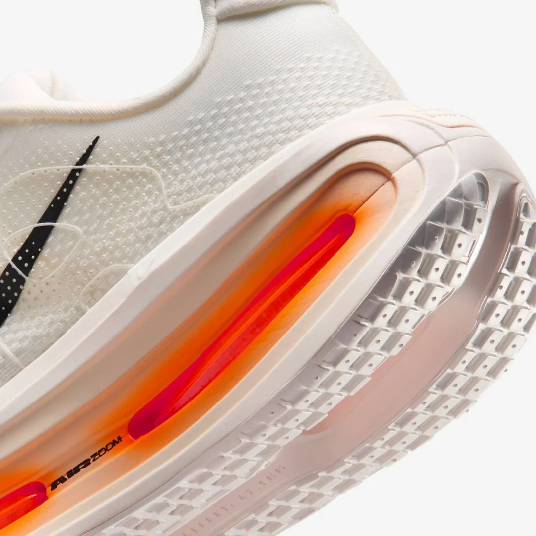 Tênis Nike Vomero Premium Sail Coconut Milk Branco