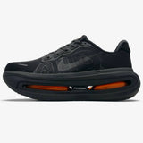 Nike Vomero Premium — Preto/Laranja